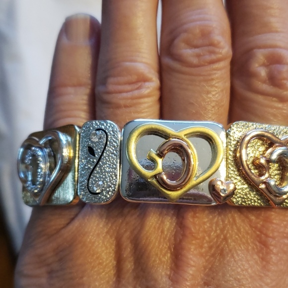 stretchy bracelet - Picture 2 of 4